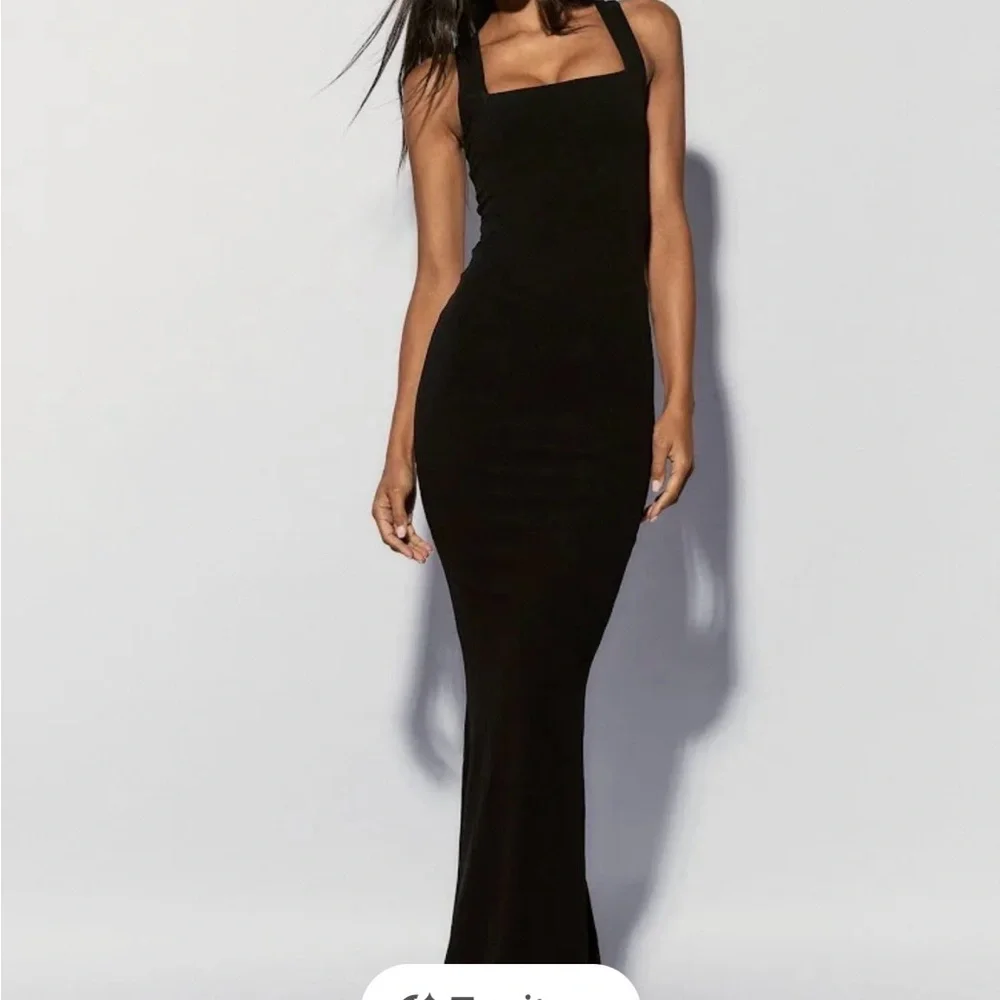Elegant Black Evening Gown Nookie NWT Viva 2 way gown - Picture 2 of 11